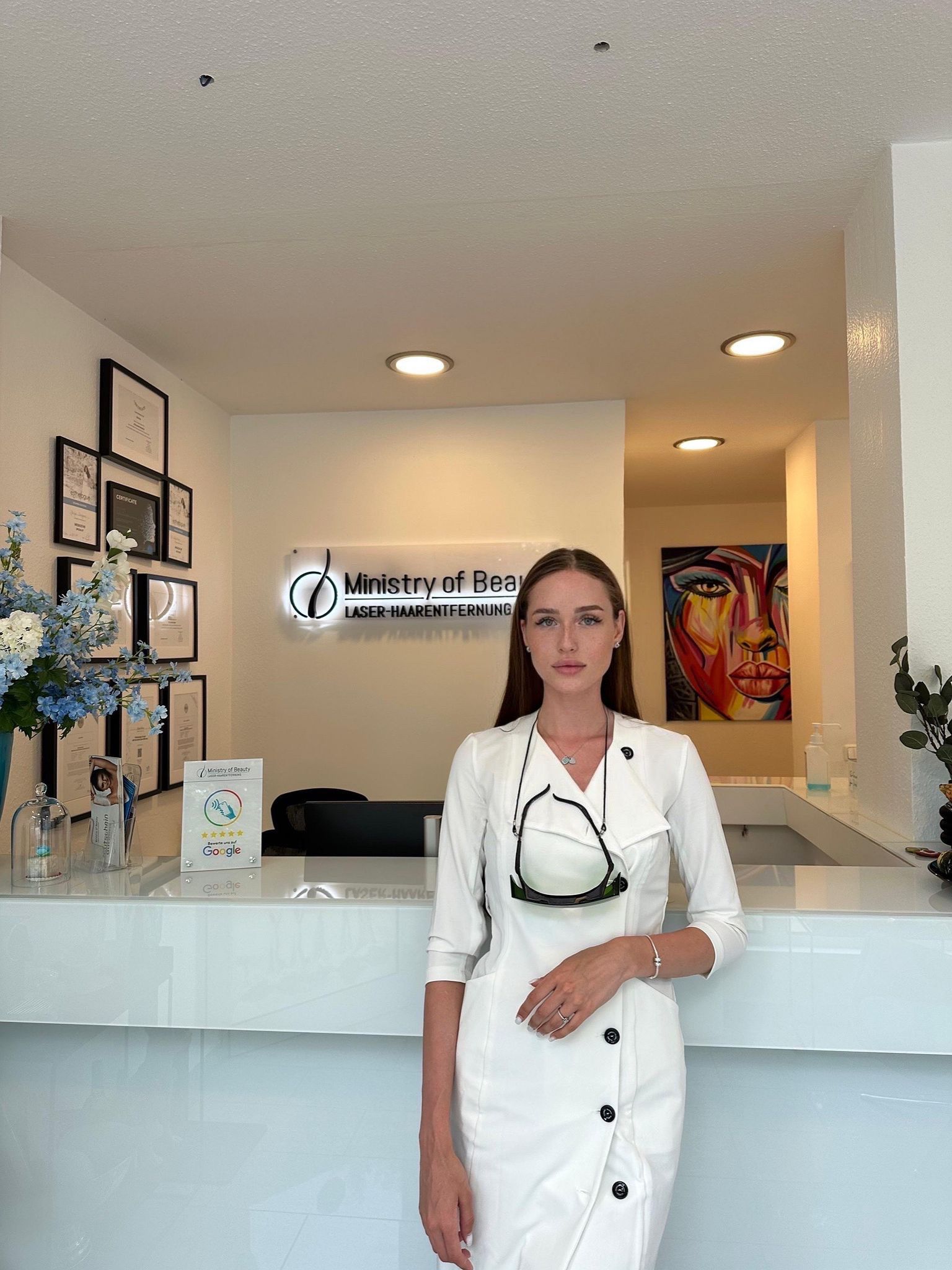 Olga - Content und Customer Care bei Ministry of Beauty